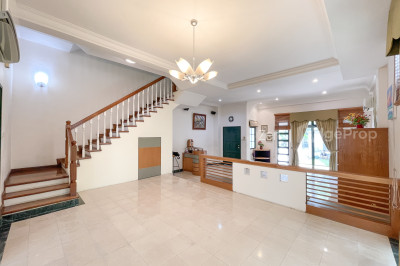 VILLA BEGONIA Landed | Listing