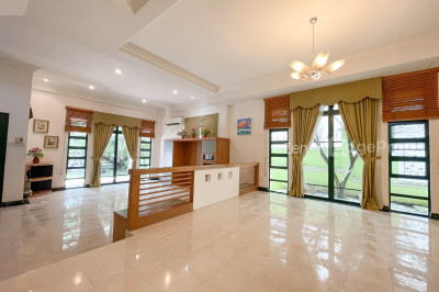 VILLA BEGONIA Landed | Listing