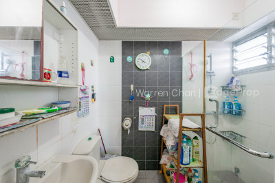 18C HOLLAND DRIVE HDB | Listing