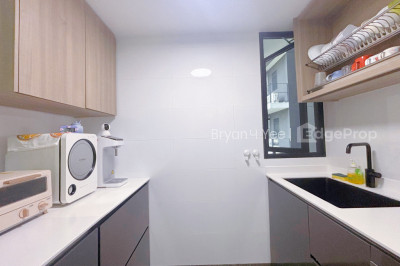 BOTANIQUE AT BARTLEY Apartment / Condo | Listing