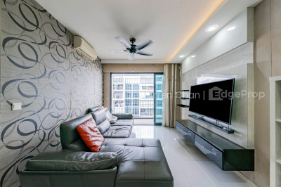 RIVERPARC RESIDENCE Apartment / Condo | Listing