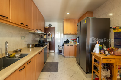 NORTHVALE Apartment / Condo | Listing