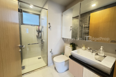 VISTA RESIDENCES Apartment / Condo | Listing