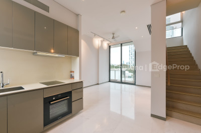 ROBIN RESIDENCES Apartment / Condo | Listing