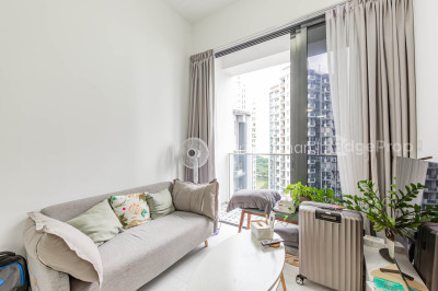 NYON Apartment / Condo | Listing