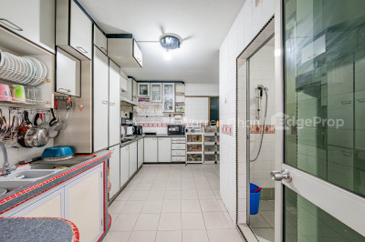 525 SERANGOON NORTH AVENUE 4 HDB | Listing