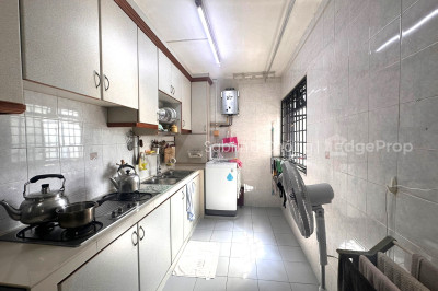 353 ANG MO KIO STREET 32 HDB | Listing