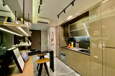 ONE BERNAM Apartment / Condo | Listing