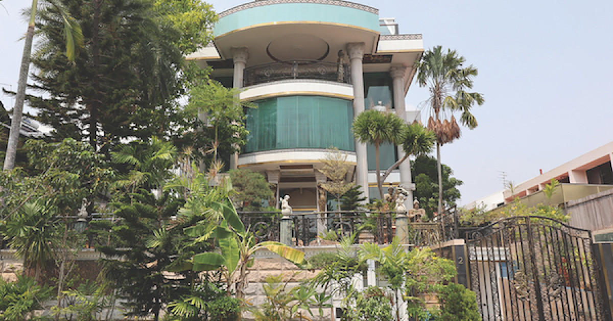 UNDER THE HAMMER: Bungalow at Sea Breeze Avenue for sale at $8.9 mil - EDGEPROP SINGAPORE