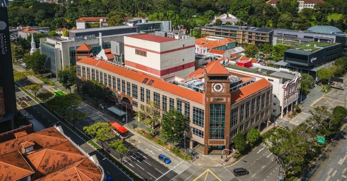 Singapore Land sells 100% interest in Stamford Court for $132 mil - EDGEPROP SINGAPORE